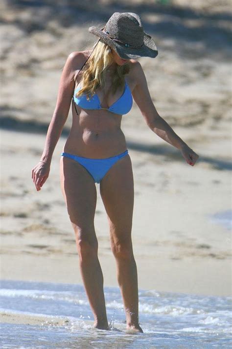 Aloha Camille Grammer Shows Off Stunning Figure In Hawaii
