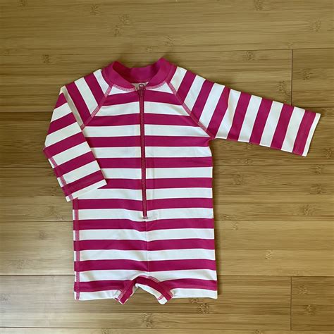 ☀️525☀️ Hanna Andersson Pink Stripe Sunblock Rash Guard Suit 36m