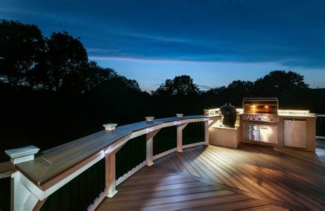 Deck Railing Designs That Mix Looks And Function Deck Railings