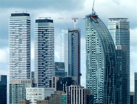 Photo of the Day: Condo Towers | UrbanToronto