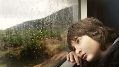 Monsoon And Depression 3 Ways Rains Are Making You Feel Sad And Gloomy