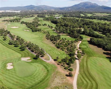 Real Club De Golf El Prat Golfferien Mit Golf And More