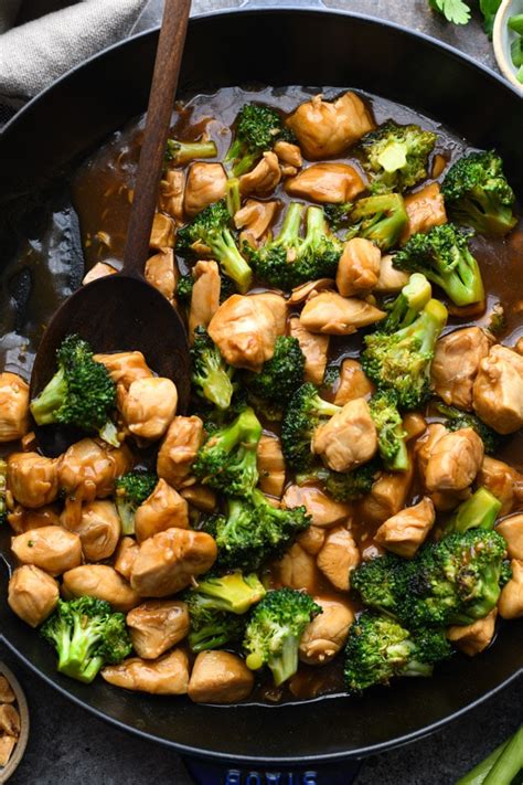 Chicken And Broccoli Stir Fry The Seasoned Mom