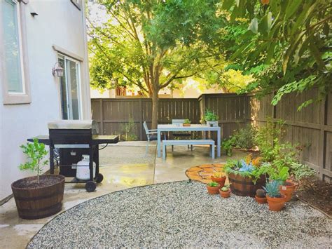 Succulent on wn network delivers the latest videos and editable pages for news & events, including entertainment, music, sports, science and more, sign up and share your playlists. Pea Gravel backyard patio, with wine barrel succulent ...
