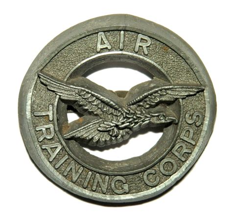 Air Training Corps Plastic Cap Badge In General Other