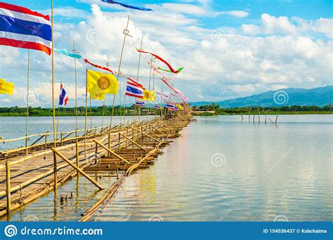 The Bamboo Bridge In Kwan Phayao Lake Stock Image Image Of Float