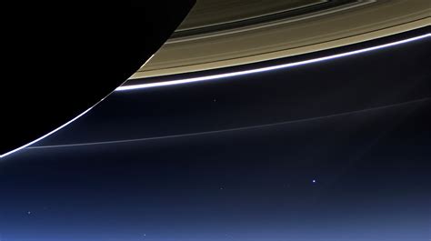 Pale Blue Dot Of Earth As Seen From Nasas Saturn System Probe Hd Wallpaper