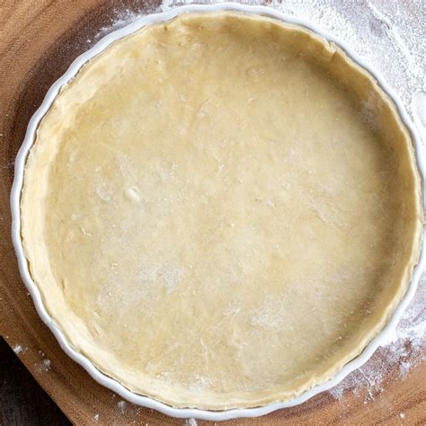 Flaky Pie Crust Recipe Only 4 Ingredients Momsdish