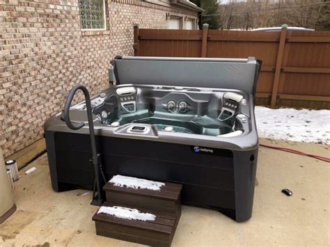 Saltwater Hot Tub In 2023 Worth The Deal Cost And Reviews Byrossi
