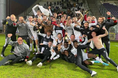 Les U21 de lAS Eupen sont champions après leur succès au Beerschot L