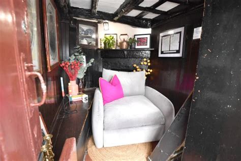 Inside The Smallest House In Britain Thats Just 6ft Wide Metro News