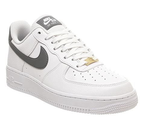 With a strength of 27,620 personnel (april 2020). Nike Air Force 1 07 Trainers White Cool Grey Metallic Gold ...