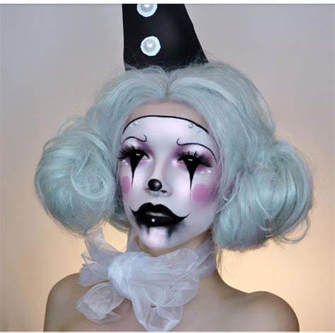 Pin By Y E On Clown Make Up Halloween Makeup Inspiration Halloween Makeup Looks Halloween