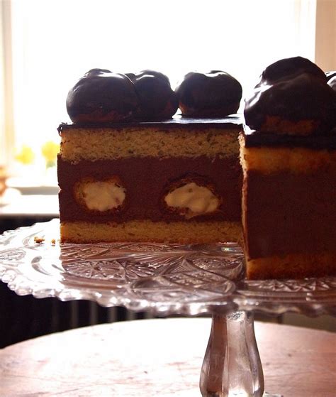SCHOKOLADE WINDBEUTELTORTE aka Chocolate Windbag Cake! A recipe that ...