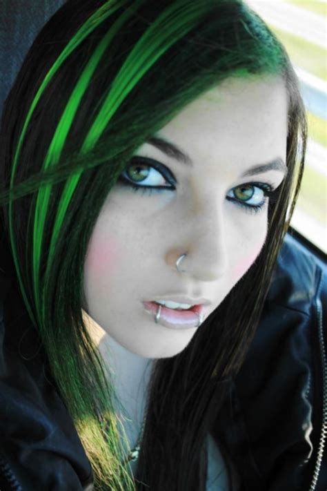 Short emo hair with front bangs. emo: Emo Girls Hair