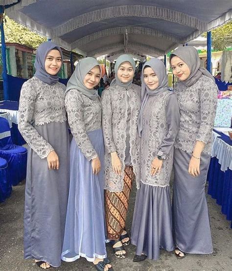 Dress Gaun Bridesmaids Hijab On Instagram “magnificent Photo By