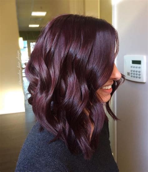 Shades Of Burgundy Hair Color Trending In Wine Hair Color Wine Hair Hair Color Burgundy
