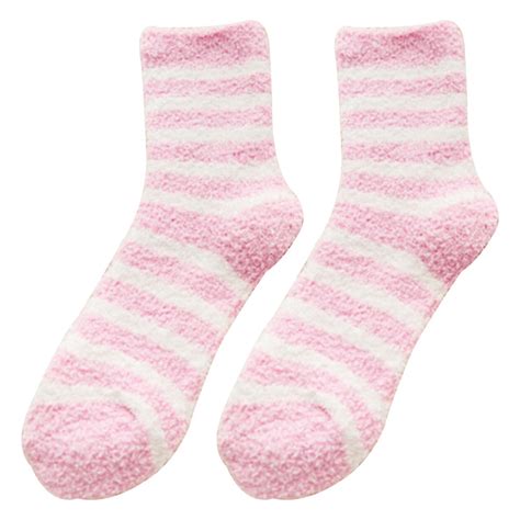 Fancyleo 2 Pairs Fuzzy Slipper Socks Women Plush Soft Warm Fluffy Coral Velvet Thicken Crew