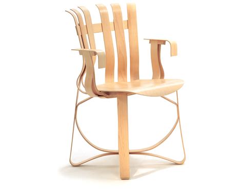 Frank gehry was one of the first designers to produce cardboard furniture, having created the wiggle side chair in 1972. Gehry Hat Trick Chair - hivemodern.com