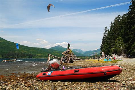 Kite Surfing At Nitinat Lake Vancouver Island British Co Flickr