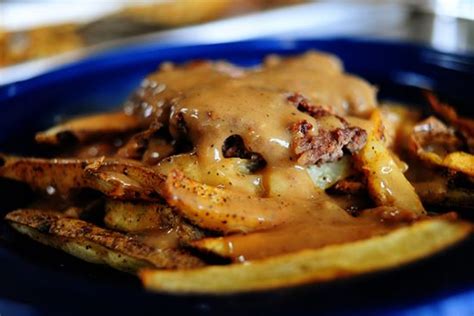 Mix or whisk until lump free. Pioneer Woman - Murphy's Hot Hamburger (gravy fries with ...