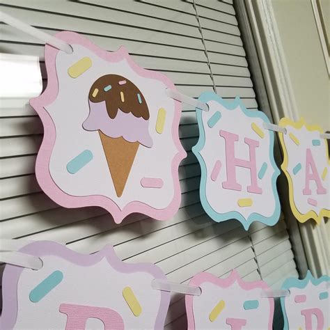 Ice Cream Banner Design