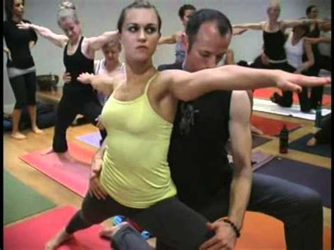 Pattabhi jois to the u.s. David Swenson at La Jolla Yoga Center - YouTube