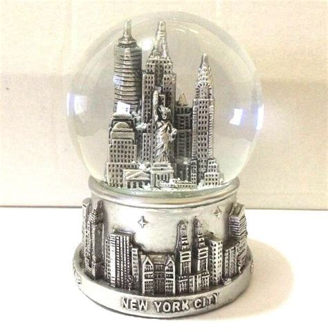 New York City Snow Globe 35 Inch65mmskylines And Statue Of Liberty Wg