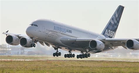 Airbus Super Jumbo A380 ~ News Aviation