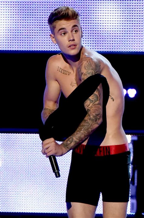 All that posing at last year's fashion rocks paid off! Justin Bieber at Fashion Rocks | Justin Bieber Calvin ...