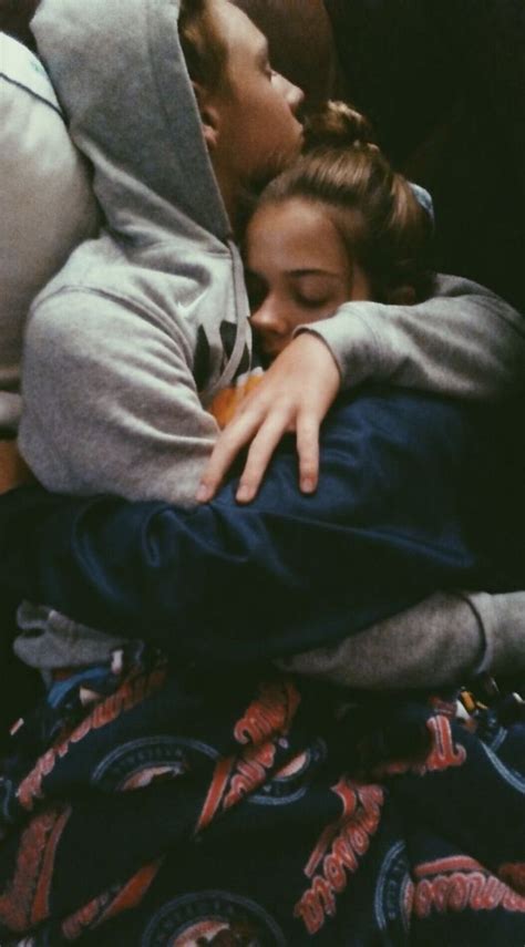 Queen of my heart 9. Hold me tightly (With images) | Cute couples goals, Cute ...