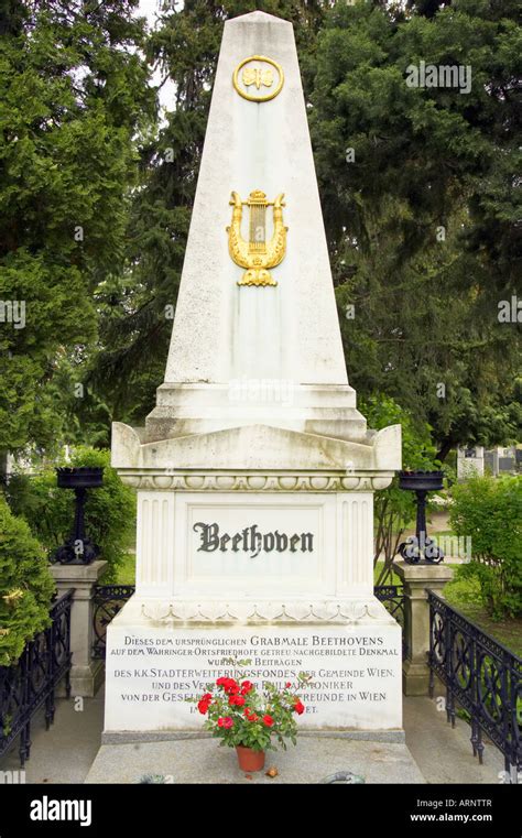 Ludwig Van Beethoven Grave Vienna Austria Stock Photo 16099174 Alamy