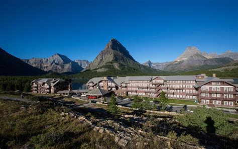 7 Amazing Hotels Near Glacier National Park — From Historic Chalets To