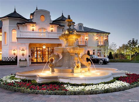 French Chateau Style Driveway With Fountain Luxury Mansion Mansions
