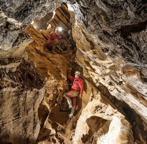 Forscher Entdeckte Windloch Höhle Ist Jahrhundertfund Welt