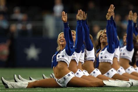 The 10 Best Cheerleader Bloopers In Nfl History Bleacher Report