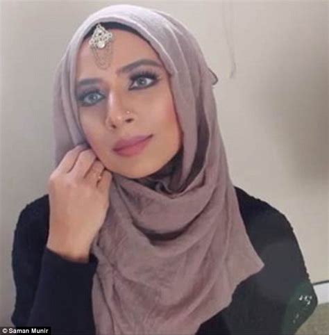 Muslim Blogger Saman Munir Becomes Online Hit For Videos Showing How To Style Hijabs Daily