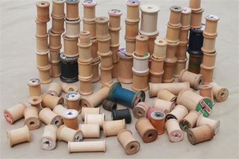 100 Vintage Wooden Spools Old Sewing Thread Spools Primitive Wood