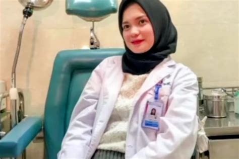 Karina Dinda Lestari Dokter Cantik Istri Perwira Polisi Yang Viral