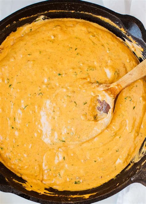 Chili Queso Dip Super Easy And Delicious Velveeta Cheese Dip With