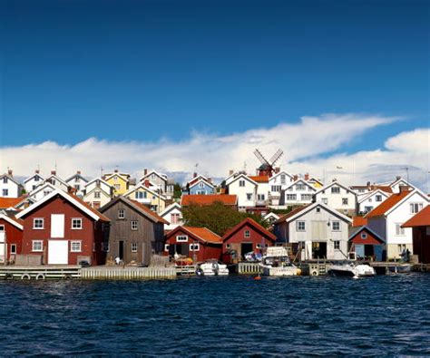 Bohuslän attracts visitors with a unique combination of food, outdoor, and cultural experiences. Bohuslän