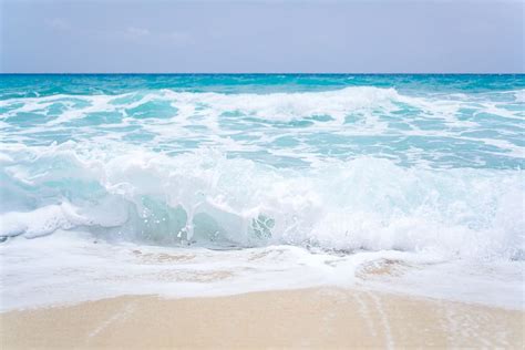 X Px Free Download Hd Wallpaper Blue Ocean Waves On A Sandy Beach Nature Coast