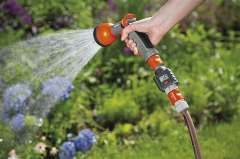 How long should a garden hose last. 4 Reasons Gardena's New Water Smart Flow Meter Should Be ...