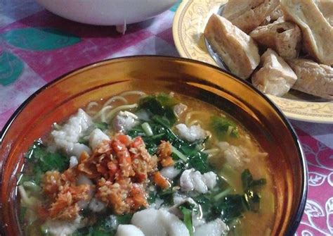 Mie merupakan salah satu makanan favorit para penduduk di indonesia. Resep Mie Kangkung Babi / 5 Pilihan Mie Kangkung Menggugah ...