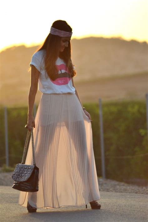 How To Wear Pleated Skirts Pretty Designs Skirt Fashion Stylish Summer Outfits Red Pleated