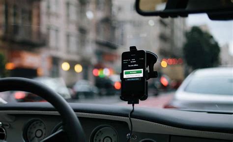 Want to drive for uber eats and deliver food? Uber Driver Requirements for 2020: Do You Qualify?