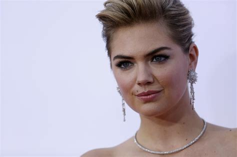 Kate Upton Releases Statement On Chan Nude Photo Leak Ibtimes