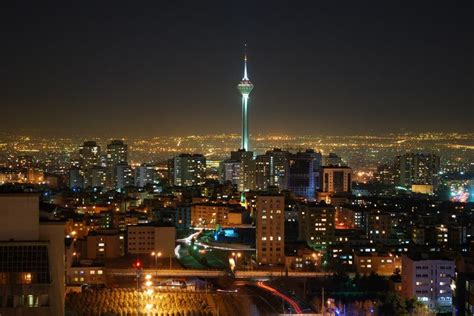 Tehran At Night Tehran Is So Beautiful At Night Especially Cruising Around The Streets And