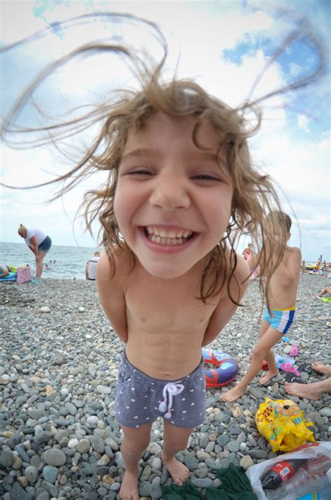 Смотреть Фото Дети На Пляже New Freepik Ru