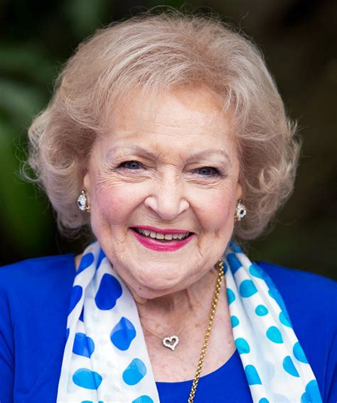 See more of betty white on facebook. It's Betty White's 94th Birthday, See Her Funniest TV ...